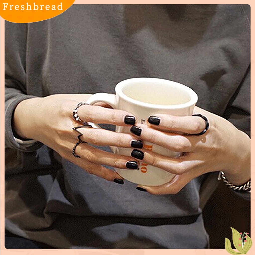 &lt; Freshbread &gt; 4pcs/Set Cincin Tidak Karat Tahan Lama 4in1 Cincin Fashion Punk Wanita Untuk Festival