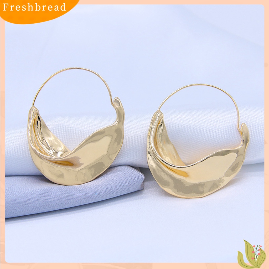 &lt; Freshbread &gt; 1pasang Anting Hoop Tidak Teratur Vintage Berlebihan Bright Luster Lipit Hias Hadiah Wanita Keranjang Bunga Menjuntai Anting Perhiasan Untuk Perjamuan