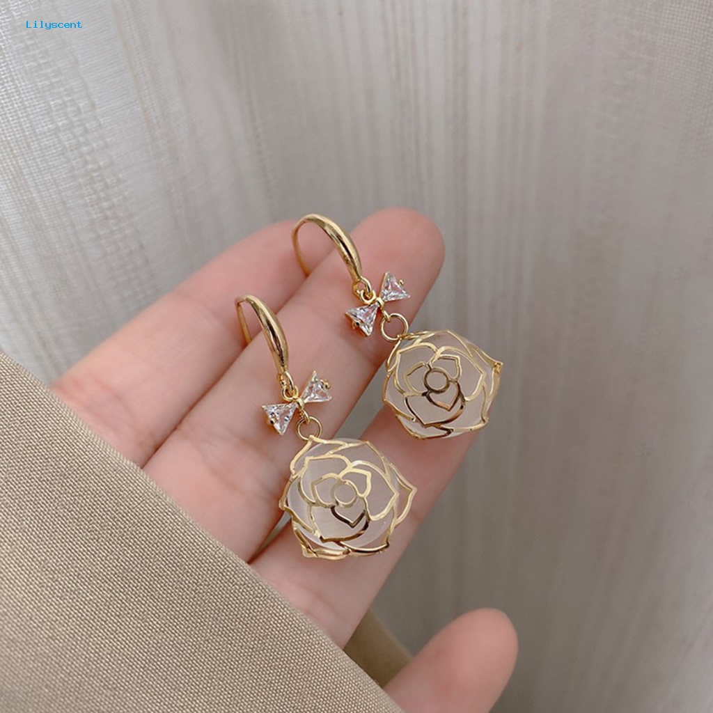 Lilyscent 1pasang Hypoallergenic Wanita Anting Perhiasan Aksesoris Berlian Imitasi Hias Ikatan Simpul Menjuntai Earrings Elegan