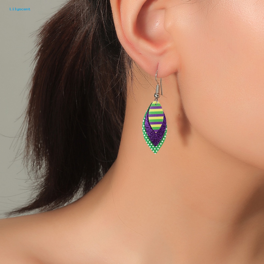 Lilyscent 1pasang Anting Kait Halus Properti Karnaval 3-layered Faux Leather Hook Earrings Elegan