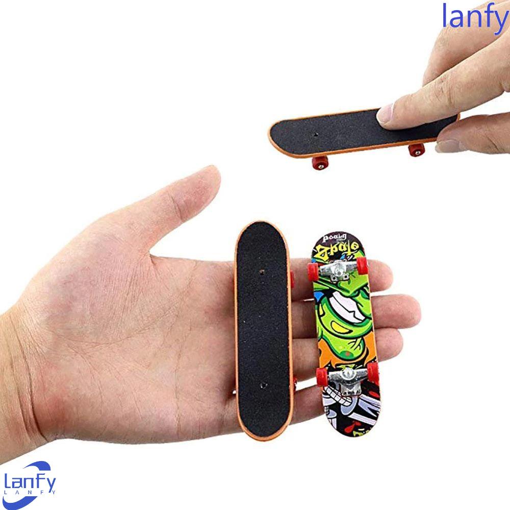 Lanfy Jari Skateboard Simulasi Profesional Mainan Anak Gag Mainan Model Kartun Skate Truck