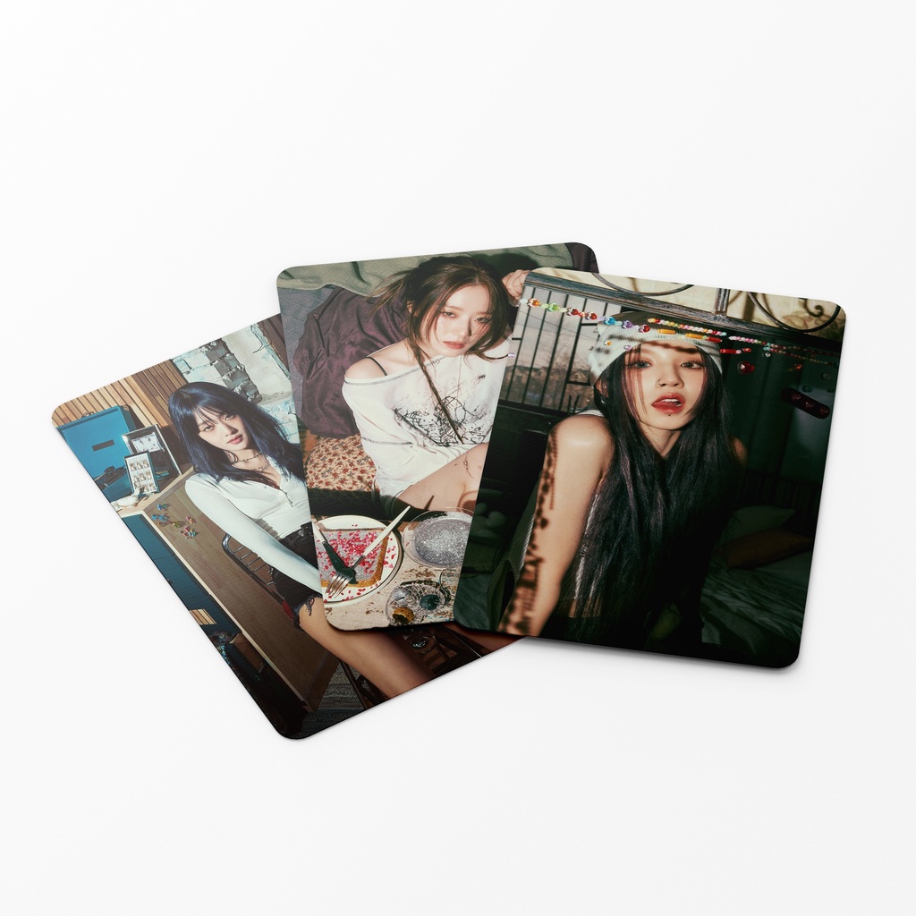 55pcs/box (G) I-DLE Album I FEEL Photocards Butterfly Version Kartu Lomo GIDLE Kpop Postcards