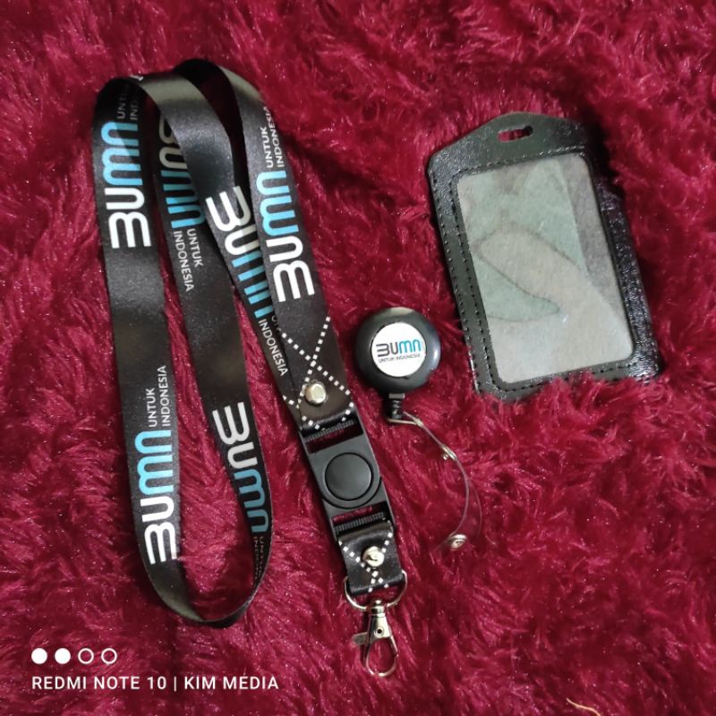 

TALI BUMN HITAM _ LANYARD BUMN HITAM_ TALI IDCARD BUMN HITAM PRINTING WATERPROFF GILA !!