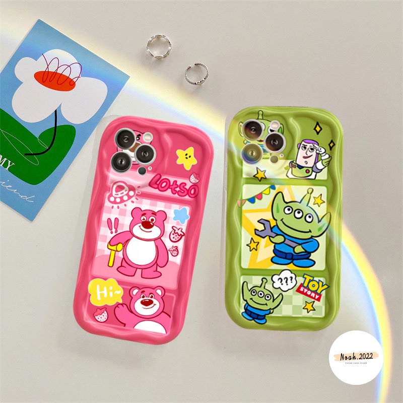 IPHONE Toy Story Strawberry Bear Pasangan Case Lucu Kompatibel Untuk Iphone11 Pro MAX 6 6S 78 Plus 12 14 13 Pro MAX XR X XS MAX 3D Wavy Curved Edge Glossy Airbag Shockproof Soft Cover