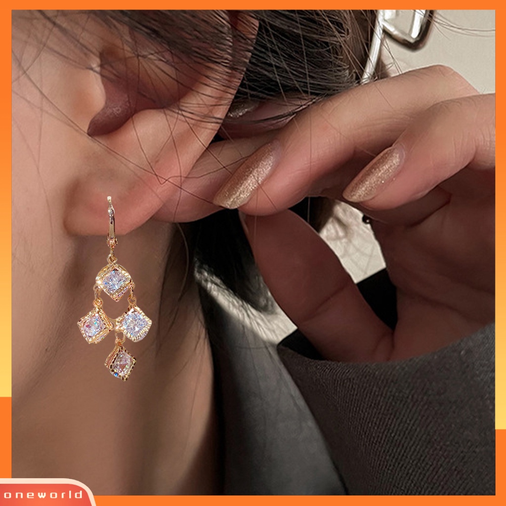 [WOD] 1pasang Wanita Drop Earrings Berlian Imitasi Mengkilap Bentuk Persegi Rumbai Menjuntai Anting Perhiasan Pernikahan