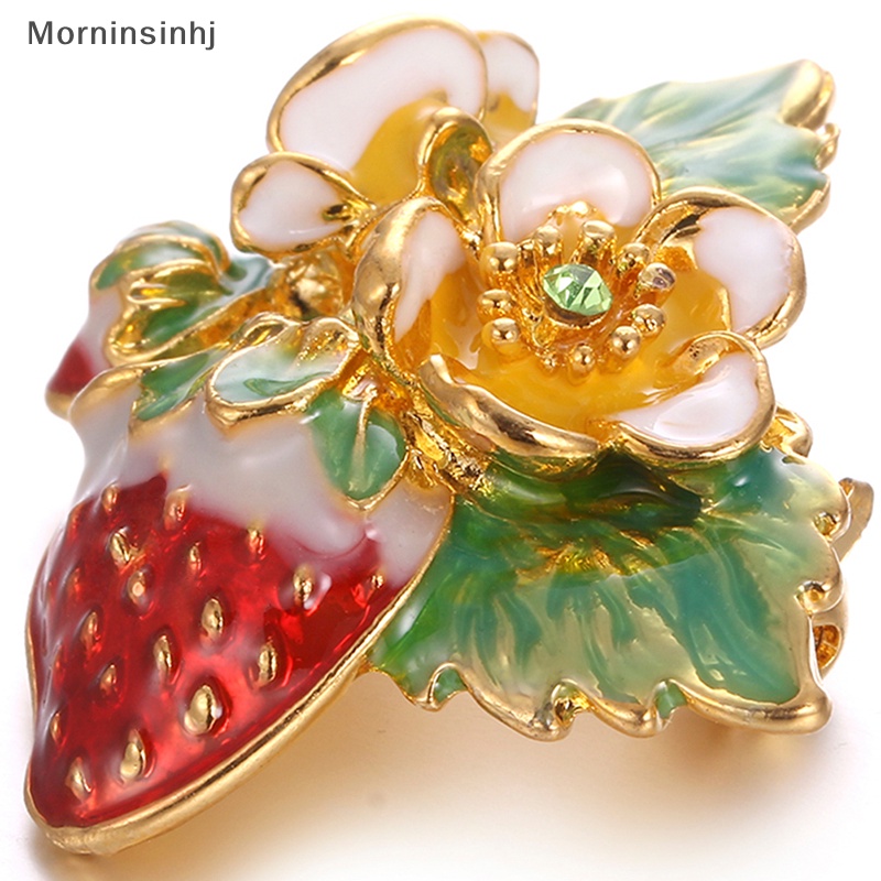 Mornin Enamel Strawberry Bros Pin Baju Kerah Buket Buah Bros Perhiasan Hadiah id