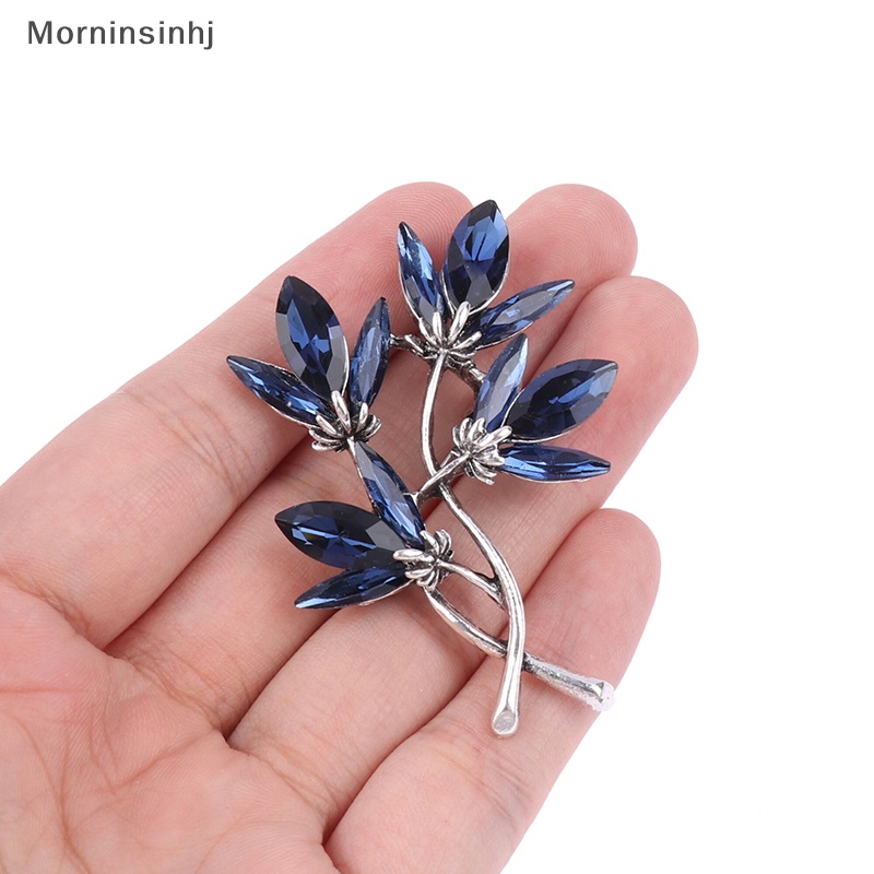 Mornin Biru/Red Sparlking Rhinestones Bros Pin Bunga Wanita Fashion Bros Daun Lencana Trendi Perhiasan Hadiah id