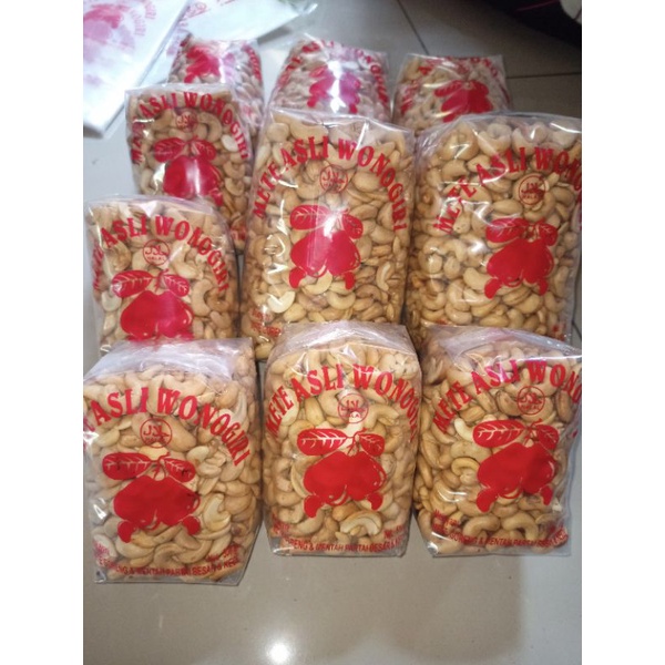 

ZH KACANG MEDE METE GORENG SUPER RASA ASIN BAWANG 1KG