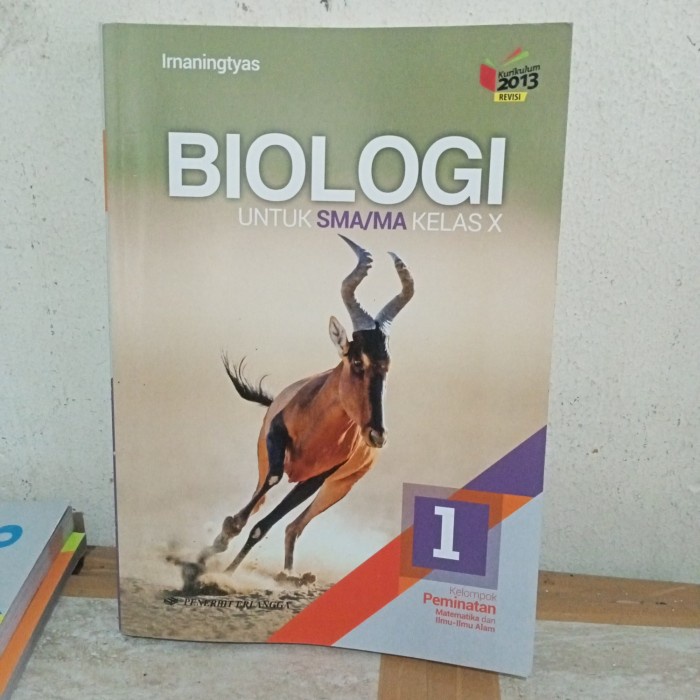 buku biologi untuk SMA kelas 10 kurikulum 2013 edisi revisi bekas pakai