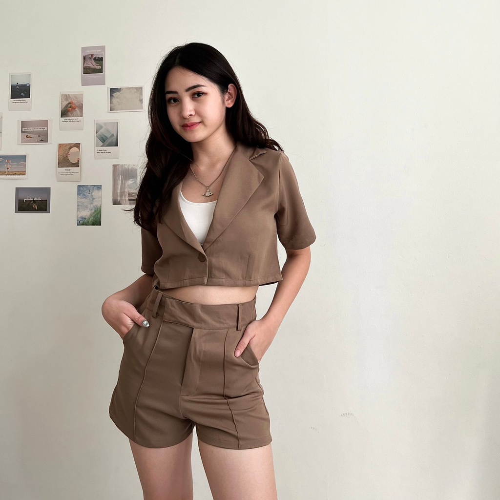 Hayden Crop Blazer | Aesthete yourlife