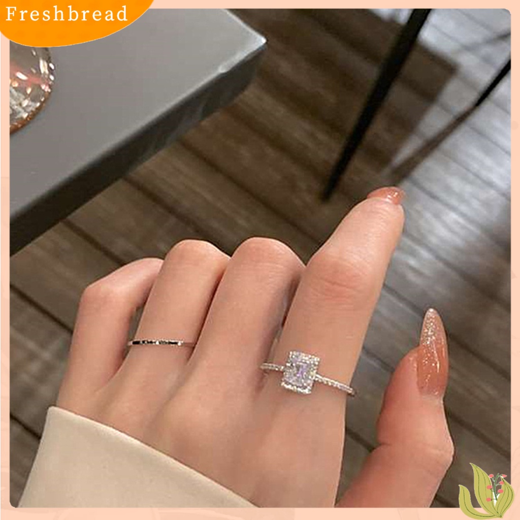 &lt; Freshbread &gt; Wanita Cincin Shiny Mewah Open Mouth Eye-catching Semua Pertandingan Perhiasan Hadiah Bentuk Persegi Berlian Imitasi Bertatahkan Wanita Ladies Finger Ring Untuk Pakaian Sehari-Hari