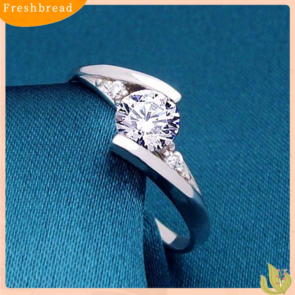 &lt; Freshbread &gt; Cincin Wanita Artistik Menawan Bersinar Cubic Zirconia Finger Ring Untuk Pakaian Sehari-Hari