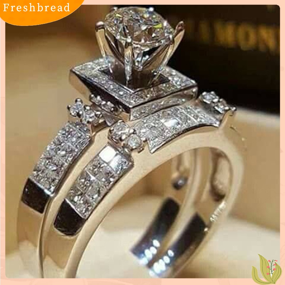 &lt; Freshbread &gt; 2Pcs/Set Pertunangan Pernikahan Berlian Imitasi Mengkilap Lamaran Cincin Jari Perhiasan Hadiah