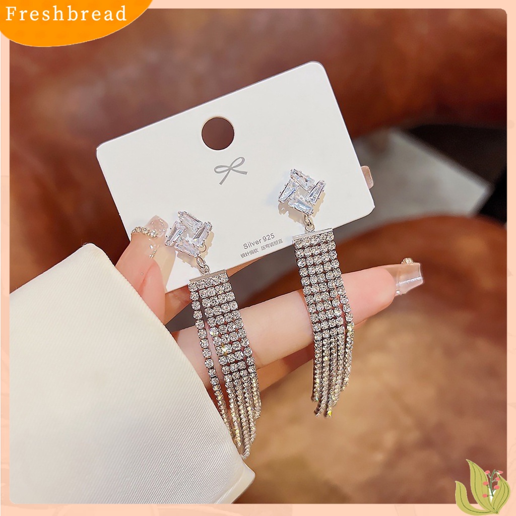 &lt; Freshbread &gt; 1pasang Anting Panjang Geometris Elegan Berlebihan Rantai Panjang Temperamen Bertatahkan Berlian Imitasi Anting Rumbai Panjang Aksesoris Fashion