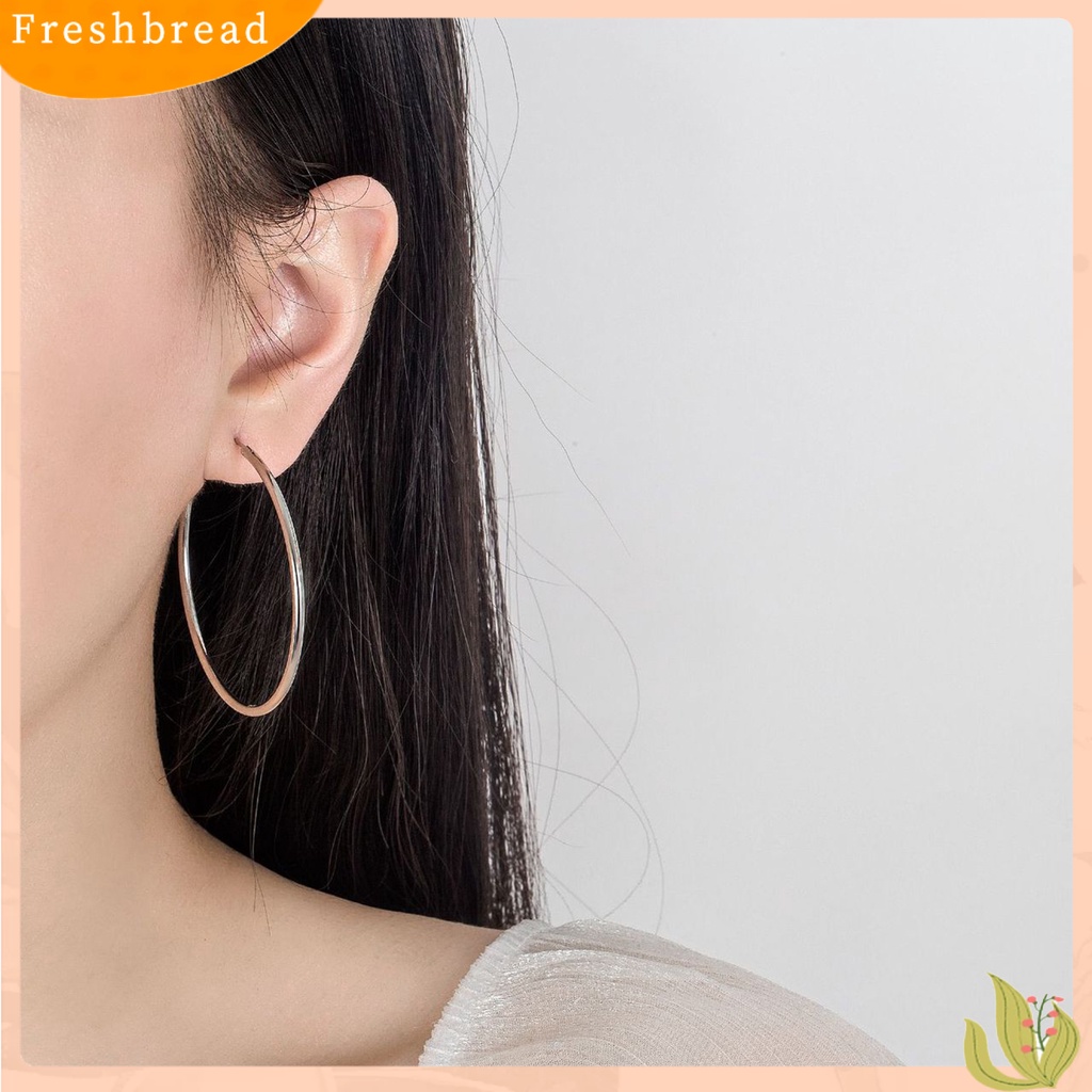 &lt; Freshbread &gt; 1pasang Cincin Telinga Elegan Menawan Berlebihan Permukaan Halus Lingkaran Besar Pengerjaan Halus Geometris Oversized Anting Hoop Besar Untuk Pacaran