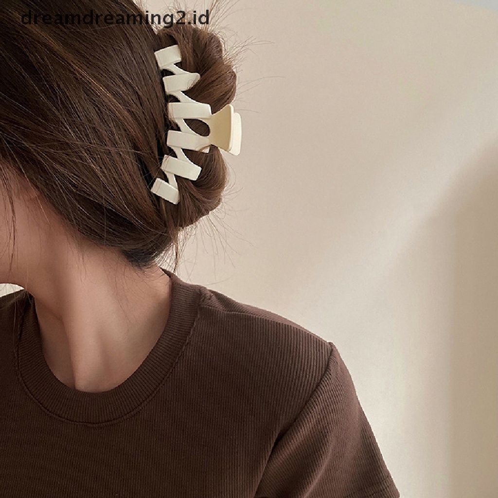 (hot) 1pc Korea Hair Claw Crab Clips Ukuran Besar Hair Claw Jepit Rambut Buram Elegan//