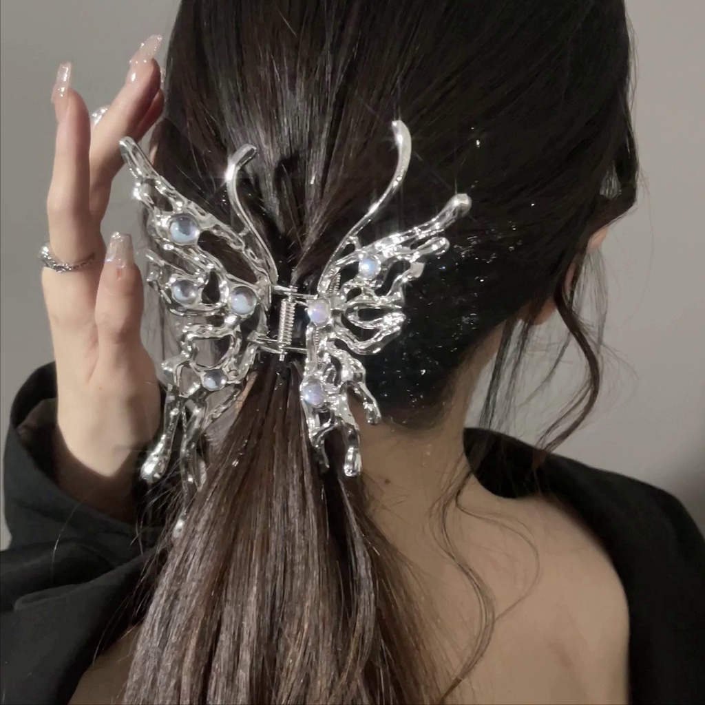 Jepit Rambut Besar Gaya Korea Desain Logam Kupu-Kupu Yang Sama Lisa