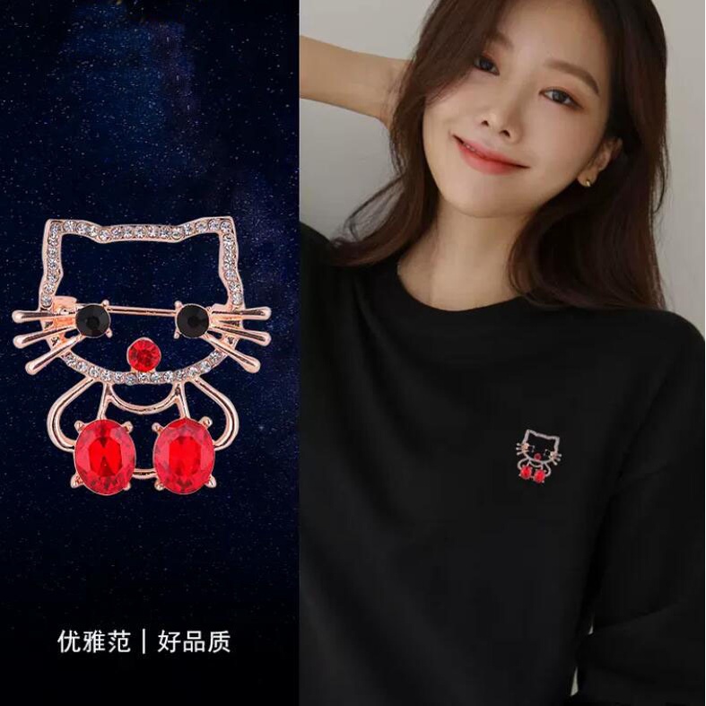 Kartun Baru KT Kucing Fashion Bros Lucu Versi Korea Bertabur Berlian Hewan Surat Logam Pin Anti-Silau Syal Sutra Gesper Perempuan