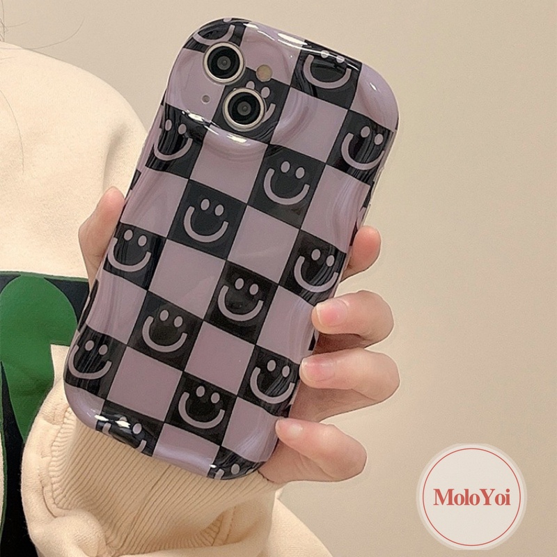 Casing 3D Wavy Curved Edge Checkerboard Cute Smile Kompatibel Untuk iPhone 7Plus 8Plus 11 14 12 13 Pro Max XR X 7 8 6s 6 Plus XS Max SE 2020 Kartun Smiley Lembut Shockproof Glossy Cover