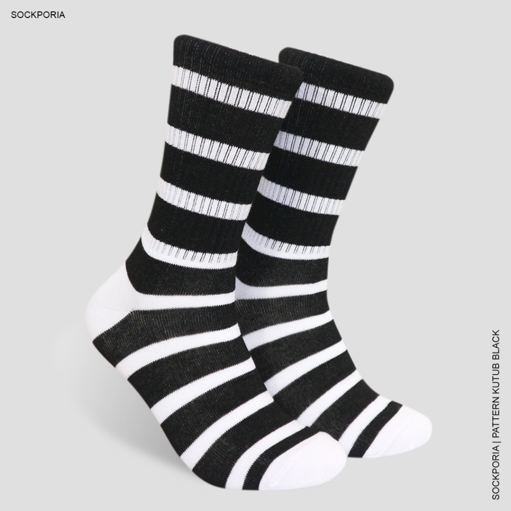 Slop Kaos Kaki Motif Tribal - Kutub Black