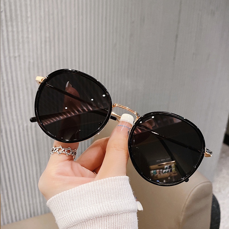 (YUZHU) Vintage Bingkai Bulat INS Gaya Kacamata Hitam Korea Fashion Bingkai Logam Kerai Sunglasses Untuk Wanita