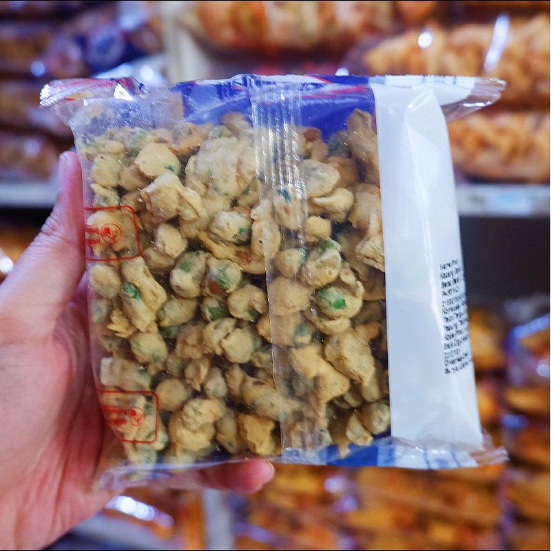 

Cemilan Enak Kacang Polong Tepung - Snack Murah Meriah Khas Cimahi Bandung - Snack Murah Bandung