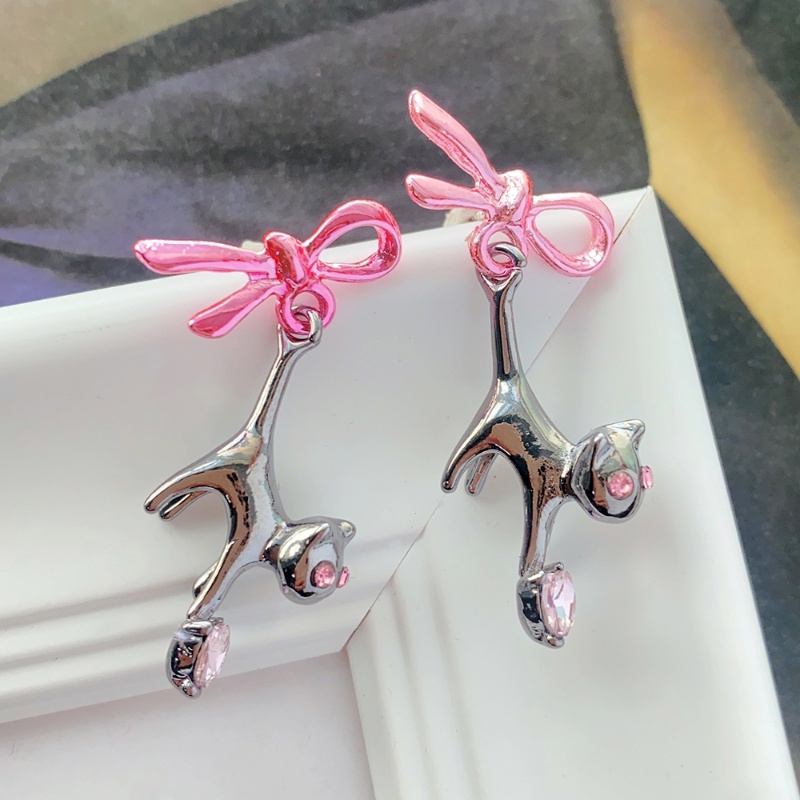 [Unggulan] Wanita Lucu Drop Earrings Kucing Hitam Menjuntai Anting-Anting Vintage pink Berlian Busur Liontin Anting-Anting INS Gaya Sederhana Studs Earrings Sweet cool Ear Jewelry Accessories