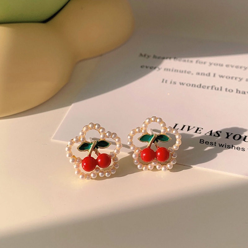 Red Cherry Gadis Manis Mutiara Indah Anting Desain Niche Kecil Yang Lucu