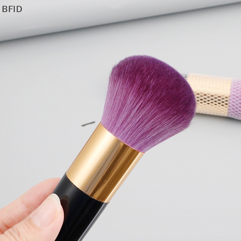 [BFID] Professional Powder Face Blush Brush Big Size Foundation Brush Alat Makeup Besar [ID]