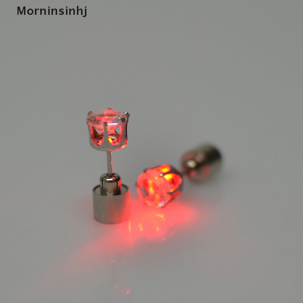 Mornin 1Pc Lampu Kedip Anting Pejantan Lampu LED Stud Earring Bar Klub Malam KTV Perhiasan id