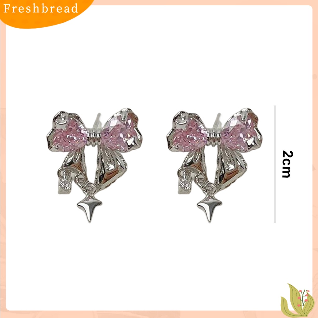 &lt; Freshbread &gt; 1pasang Drop Earrings Temperamen Geometris Cubic Zirconia Eye-catching Tahan Aus Dekorasi High-end Sparkling Bows Pendant Earrings Perhiasan Aksesori