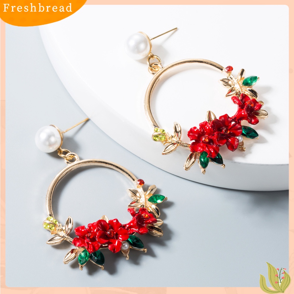 &lt; Freshbread &gt; 1pasang Drop Earrings Bulat Lingkaran Temperamen Berlian Imitasi Mengkilap Hias Mutiara Imitasi Hias Hadiah Wanita Lucu Bunga Liontin Stud Earrings Perhiasan Untuk Pakaian Sehari-Hari