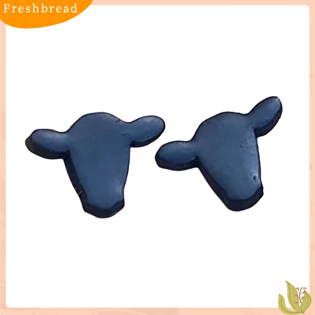 &lt; Freshbread &gt; 1pasang Ear Studs Acrylic Lucu Kecil Padat Kepribadian Hadiah Hypoallergenic Dairy Cow Shape Women Earrings Fashion Jewelry