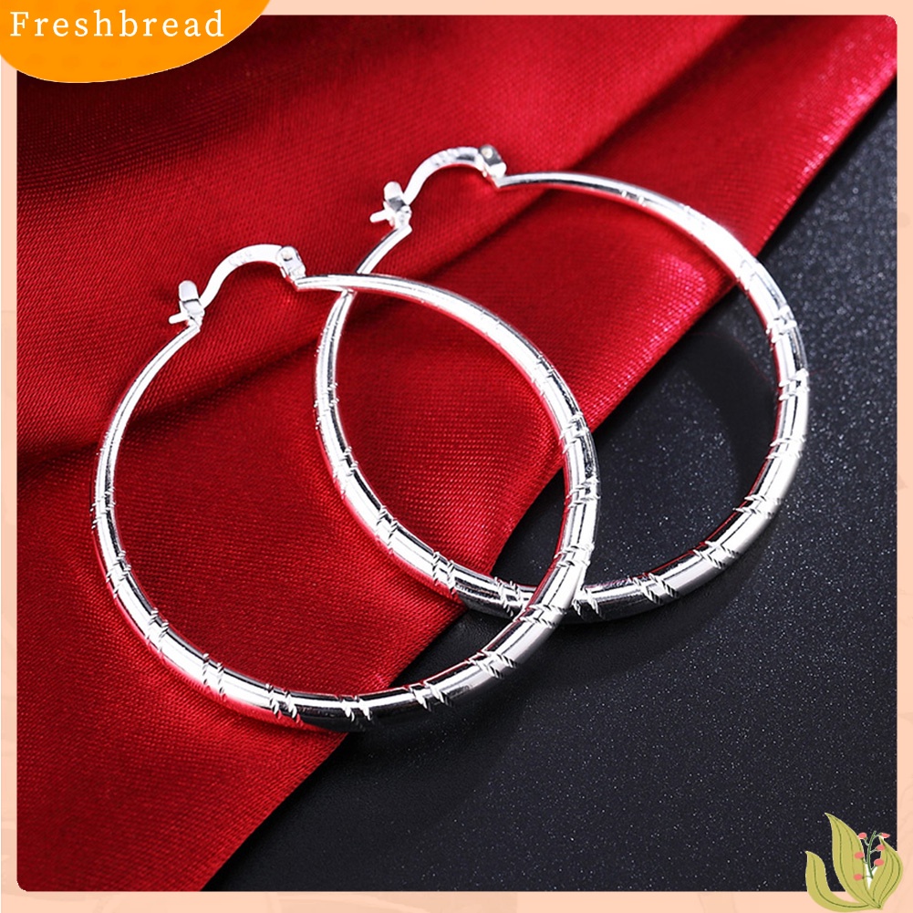 &lt; Freshbread &gt; Wanita Bergaya Bulat Besar Bentuk Lingkaran Retro Besar Hoop Earrings Perhiasan Hadiah