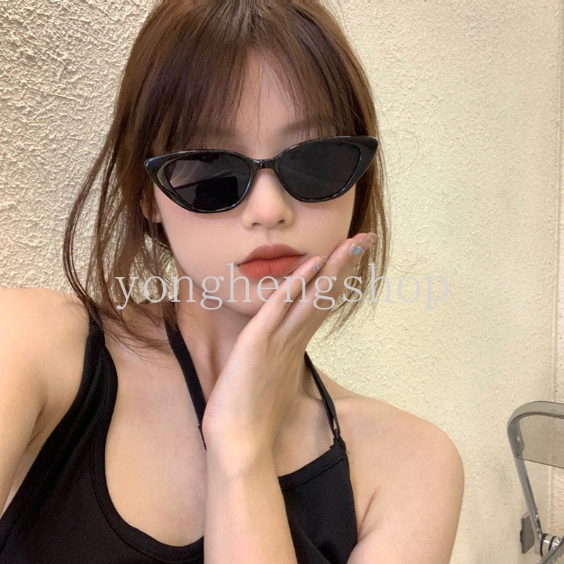 Fashion Vintage Segitiga Mata Kucing Kacamata Hitam Unisex Ins Gaya Canggih Kacamata Matahari Perjalanan UV400 Perlindungan Kacamata Goggles Streetwear Aksesoris