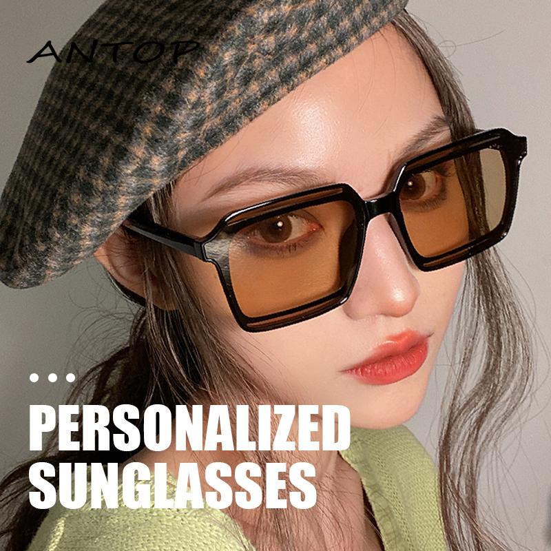 [antop] Wanita Jalan Foto Pose Gaya Kacamata Perlindungan Matahari Gaya Individualized Sunglasses