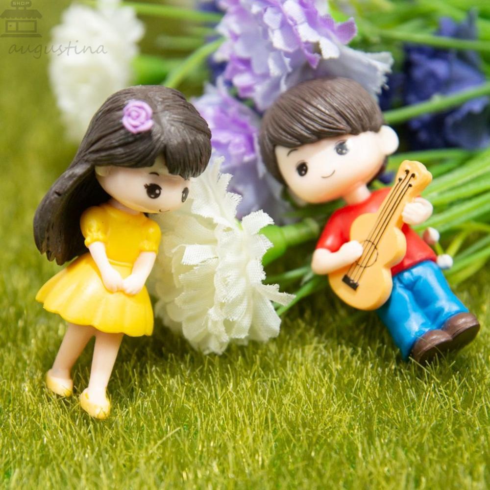 Patung Pasangan Agustina Lucu Resin DIY Bermain Gitar Pecinta Manis Kerajinan Indah Figure Statues