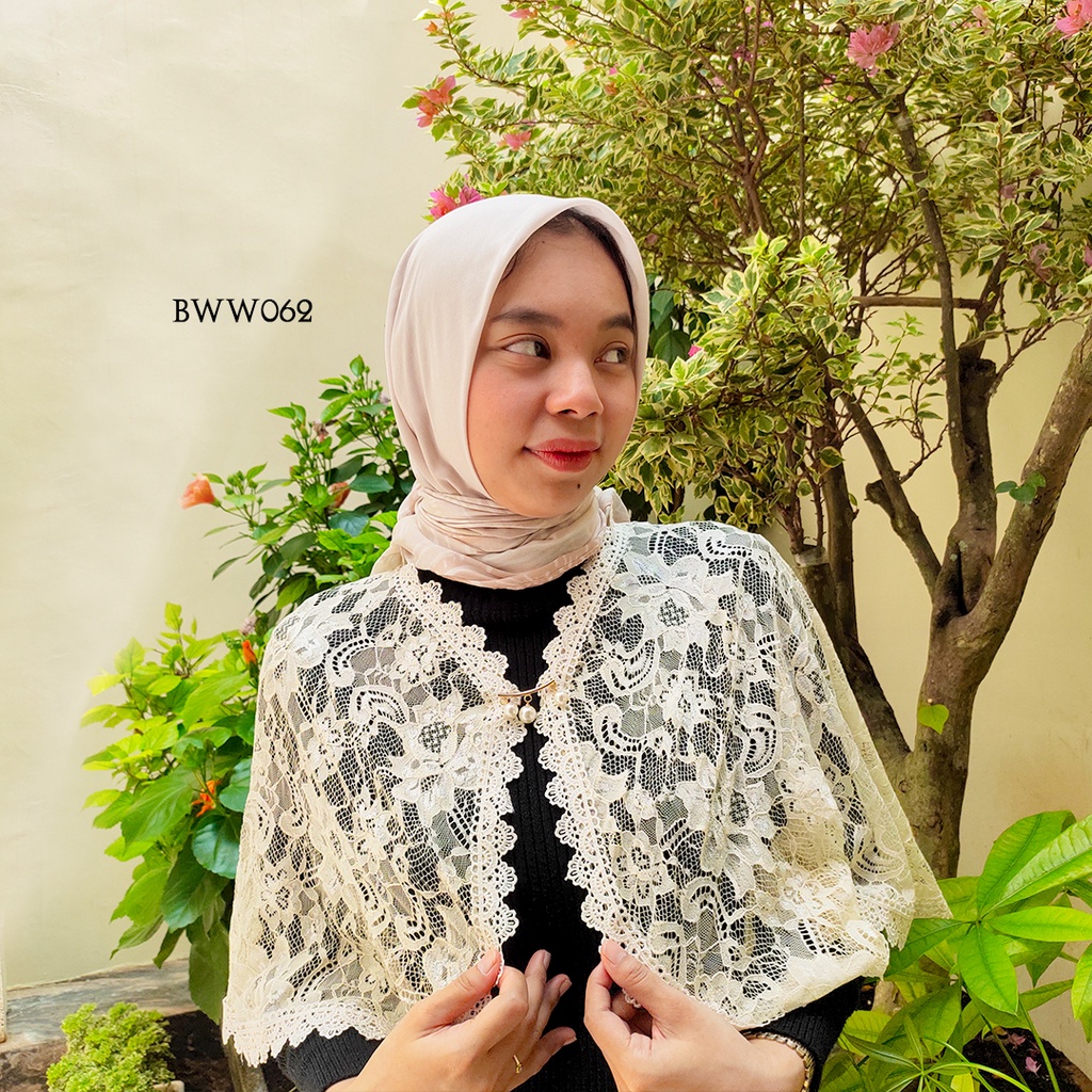 BOLERO MODERN MOTIF PUTIH FREE PIN BWW062