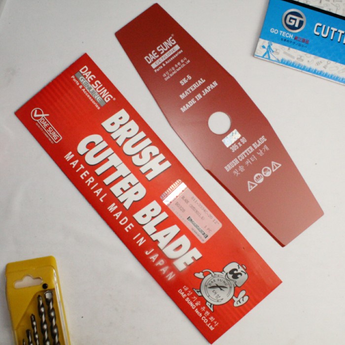 [CO] Pisau potong rumput 305x90x1.6 DS (DAESUNG)