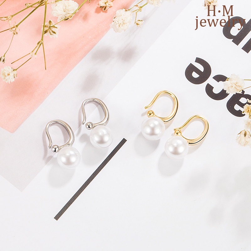 S925 Perak Cahaya Mewah Sederhana C-Shaped Pearl Earrings Perhiasan Telinga Temperamen Harian