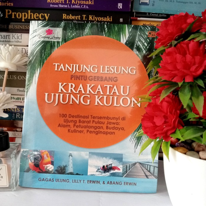 ORIGINAL BUKU TANJUNG LESUNG PINTU GERBANG KRAKATAU UJUNG KULON