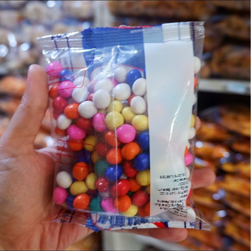 

Cemilan Enak Bola Cokelat Biskuit Warna Warni - Snack Makanan Tradisional Murah Meriah Khas Bandung - Snack Murah Bandung