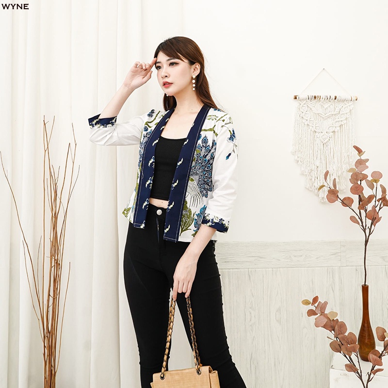 Evercloth Wyne Blazer Batik Wanita Outer Batik Rompi Wanita Jaket