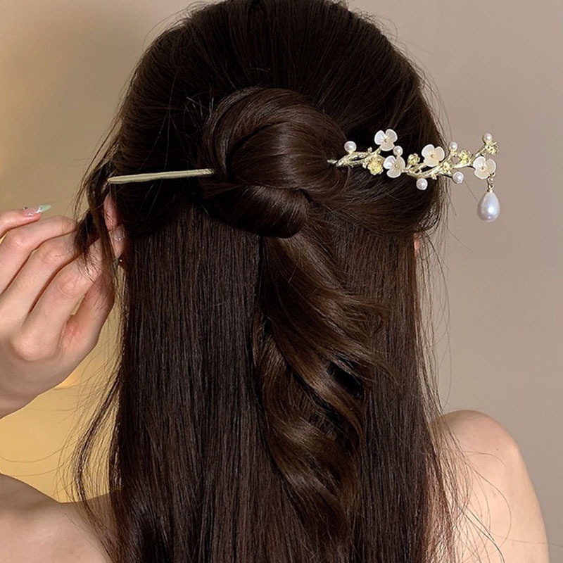 Jepit Rambut Plum Blossom Mutiara Antik Hanfu Langkah Goyang High-End Temperamen Retro Hairpin