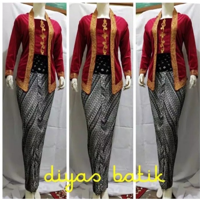 

kebaya kutubaru bahan beludru bludru warna marun