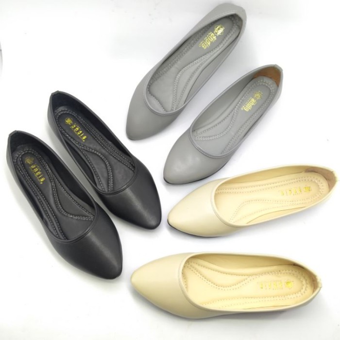 Sepatu flat wanita slim polos hitam - Cream, 36