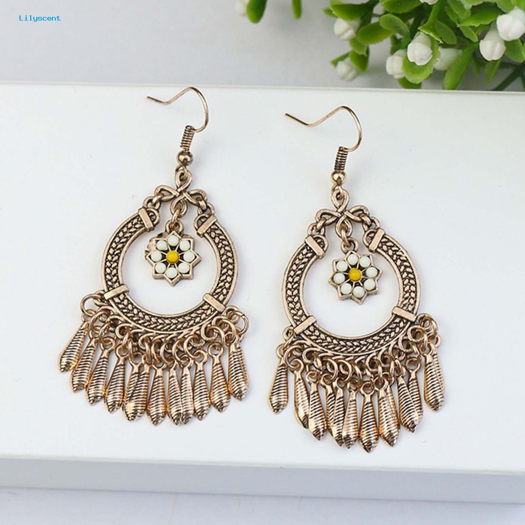 Lilyscent 1pasang Shiny Boho Earrings Perhiasan Pesta Gaya Etnik Rumbai Pesona Anting Bentuk Bunga