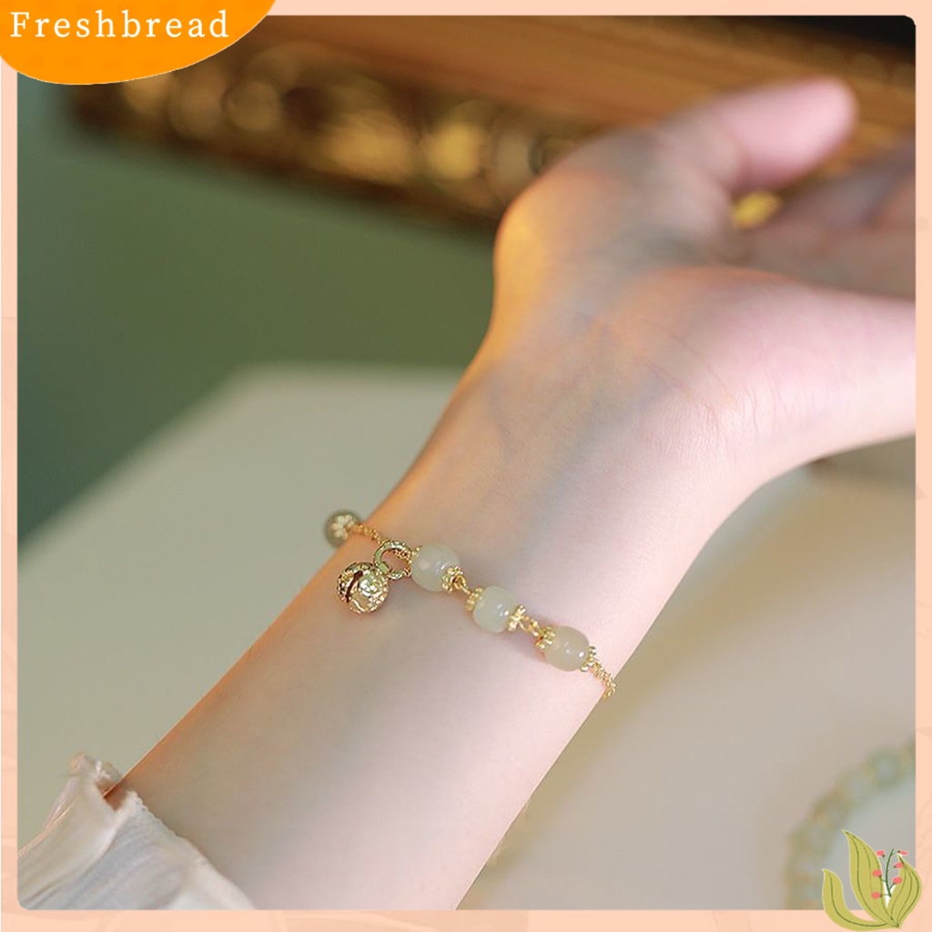 &lt; Freshbread &gt; Wanita Gelang Vintage Manik-Manik Elegan Hias All-match Perhiasan Hadiah Sidang Bell Pesona Temperamen Imitasi Hetian Giok Wanita Bangle Untuk Pacar