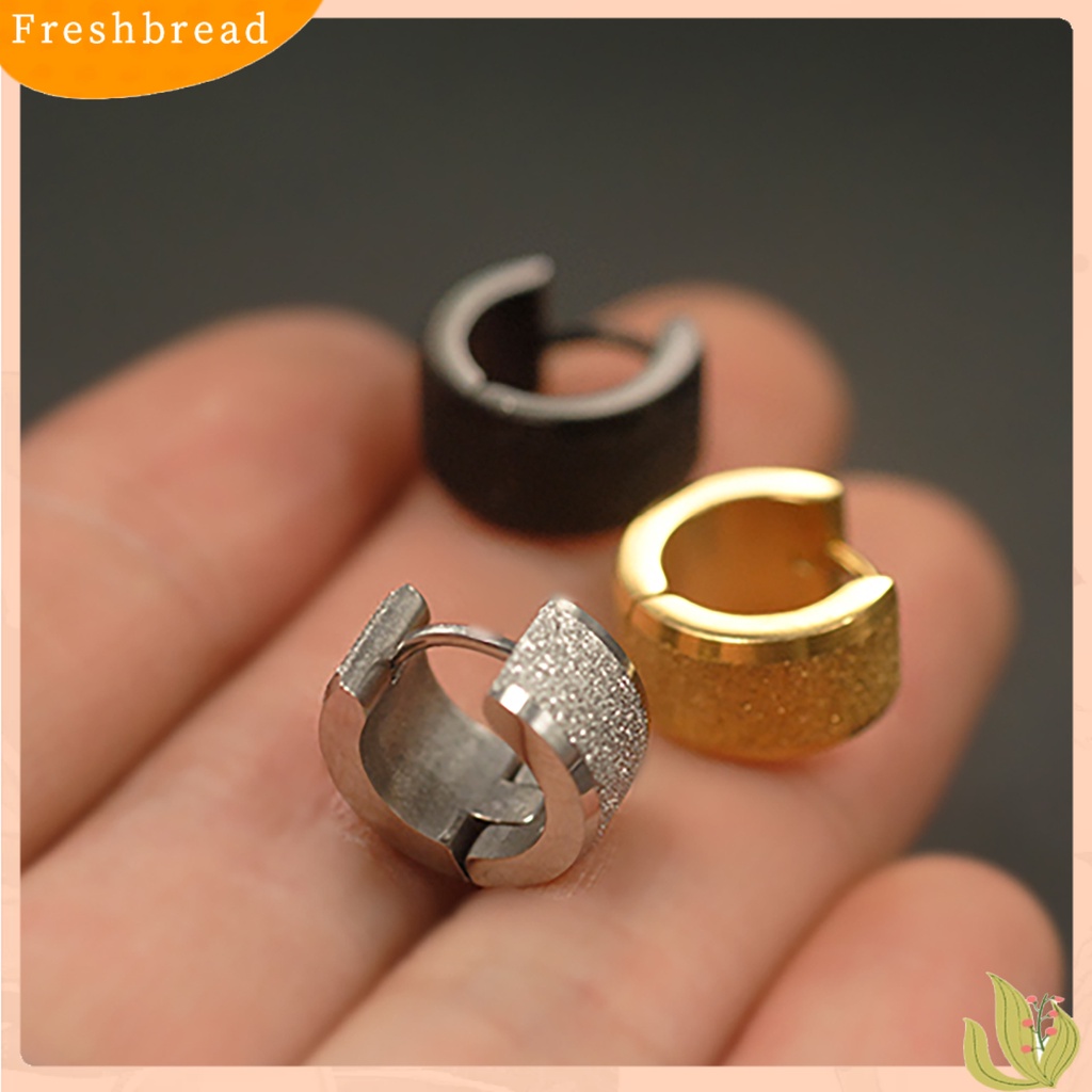 &lt; Freshbread &gt; 1pasang Anting Hoop Huggie Earrings Baja Titanium Kusam Pria Wanita