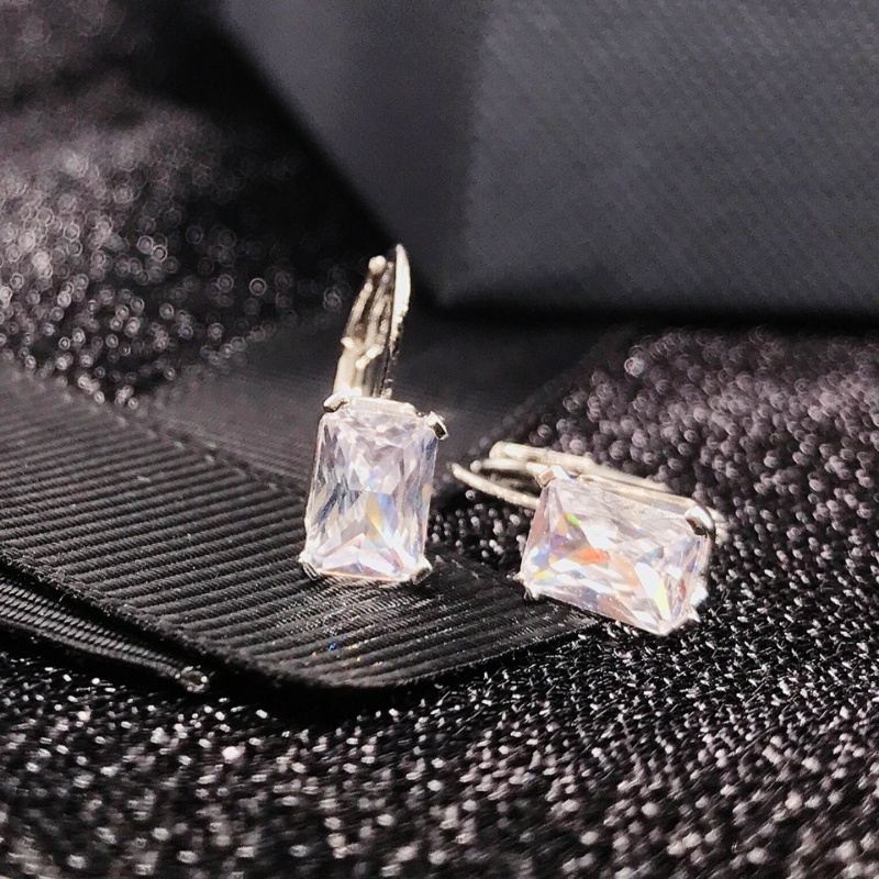 Goldkingdom Aksesoris Perhiasan Fashion Ready Stock Mosan Berlian Anting Putri Square Diamond Earrings